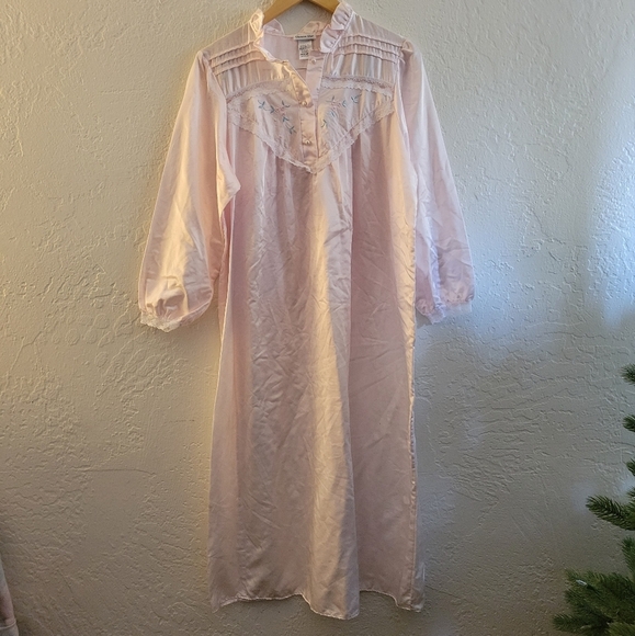 Christian Dior Vintage Nightgown Size Medium - Picture 1 of 10